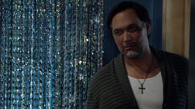 Sons of Anarchy - Season 6 - You Are My Sunshine - Photos - Jimmy Smits