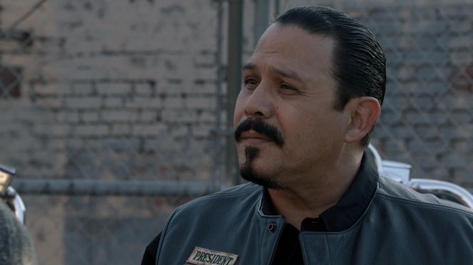 Sons of Anarchy - You Are My Sunshine - Van film - Emilio Rivera