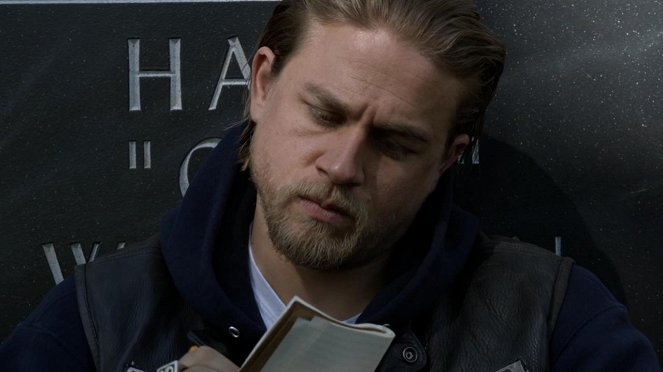 Sons of Anarchy - A Mother's Work - Van film - Charlie Hunnam