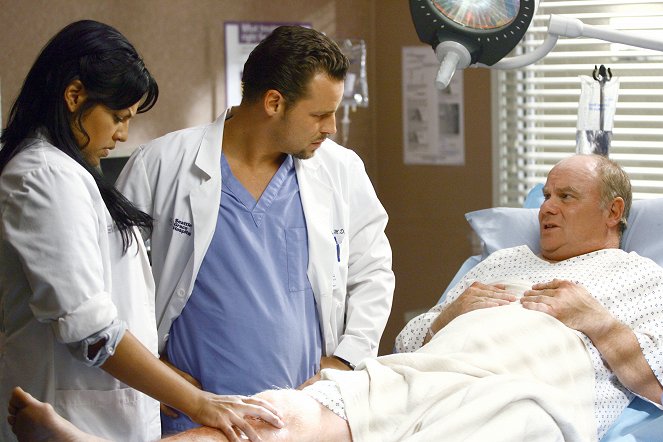 Grey's Anatomy - Season 4 - A Change Is Gonna Come - Photos - Sara Ramirez, Justin Chambers