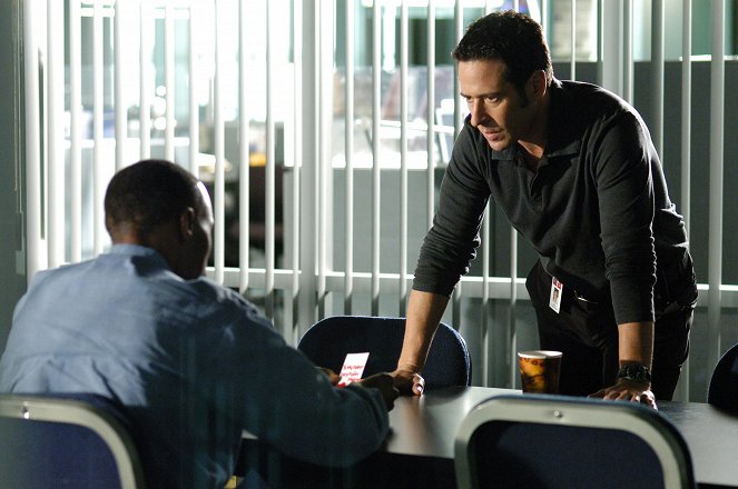 Numb3rs - The Art of Reckoning - Photos - Rob Morrow