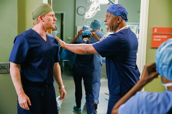 Grey's Anatomy - With or Without You - Van film - Kevin McKidd, James Pickens Jr.