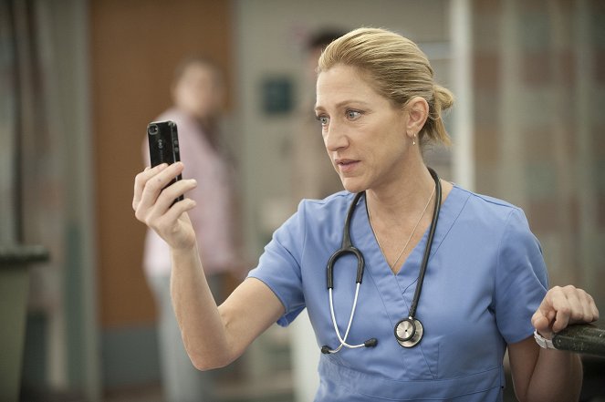 Nurse Jackie - Season 5 - Eksyneet tytöt - Kuvat elokuvasta - Edie Falco
