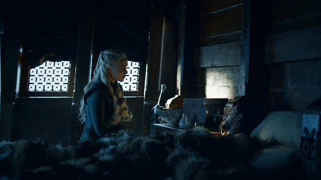 Game of Thrones - Season 7 - Beyond the Wall - Van film - Emilia Clarke, Kit Harington