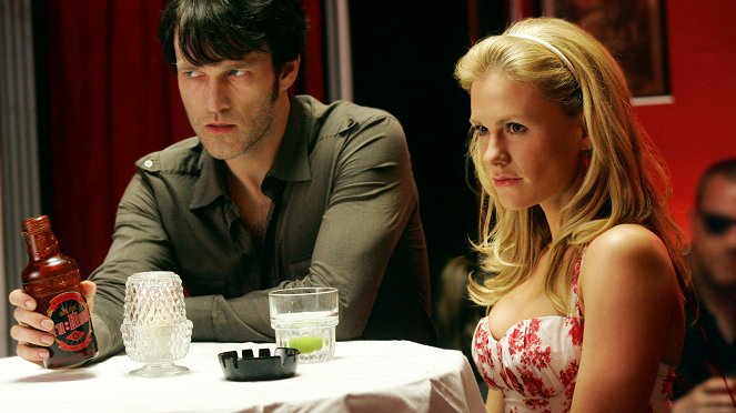 True Blood - Escape from Dragon House - Photos - Stephen Moyer, Anna Paquin