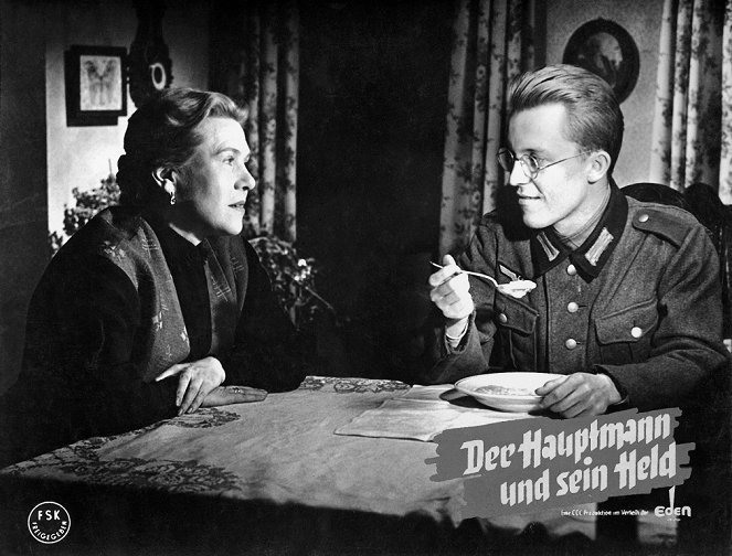 Der Hauptmann und sein Held - Lobby Cards