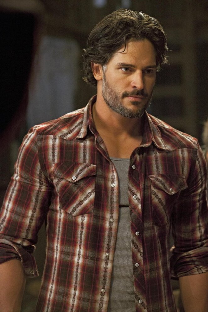 True Blood - Season 5 - Somebody That I Used to Know - Van film - Joe Manganiello