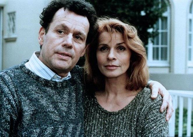 Sie und Er - Filmfotók - Reimar J. Baur, Senta Berger