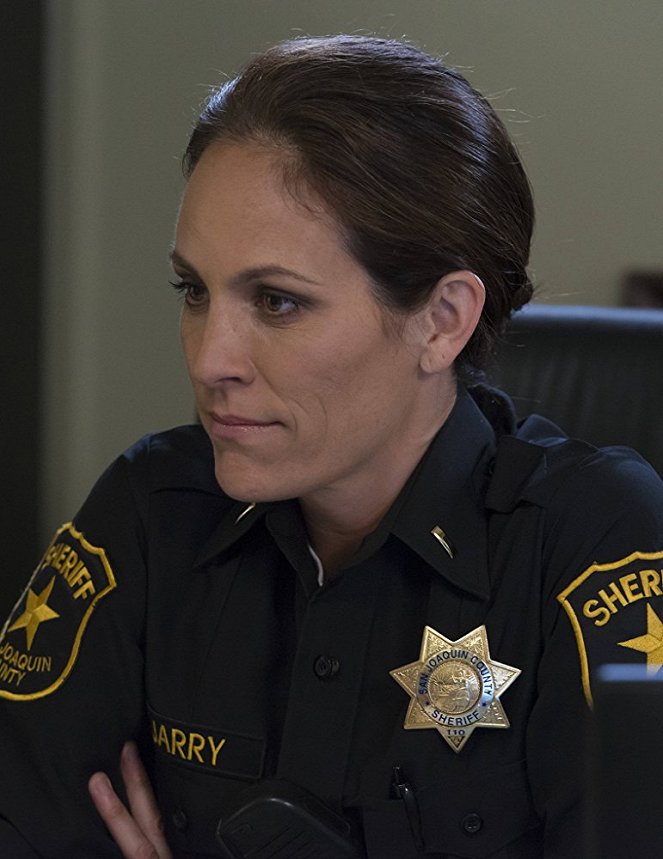 Sons of Anarchy - Toil and Till - Van film - Annabeth Gish