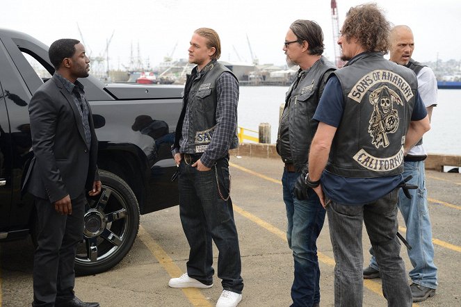 Sons of Anarchy - Playing with Monsters - Van film - Rich Paul, Charlie Hunnam, Tommy Flanagan, Kim Coates, David Labrava