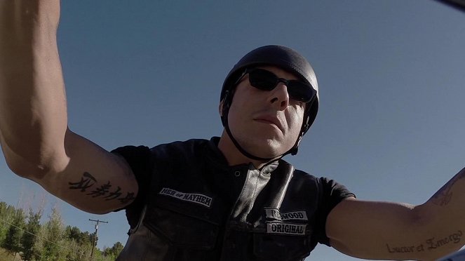 Sons of Anarchy - Season 7 - Greensleeves - Photos - Theo Rossi