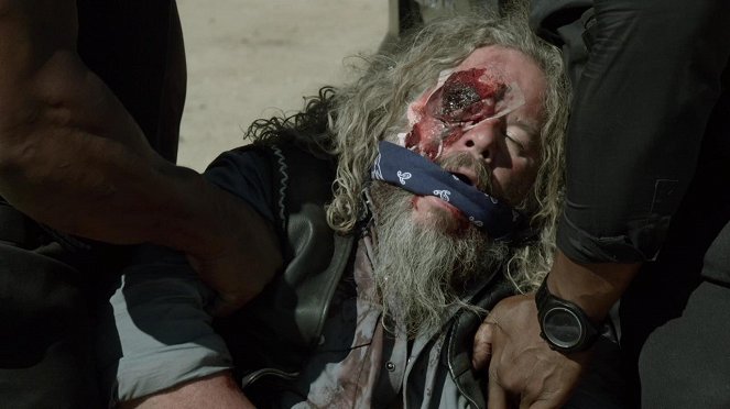 Sons of Anarchy - What a Piece of Work Is Man - Van film - Mark Boone Junior