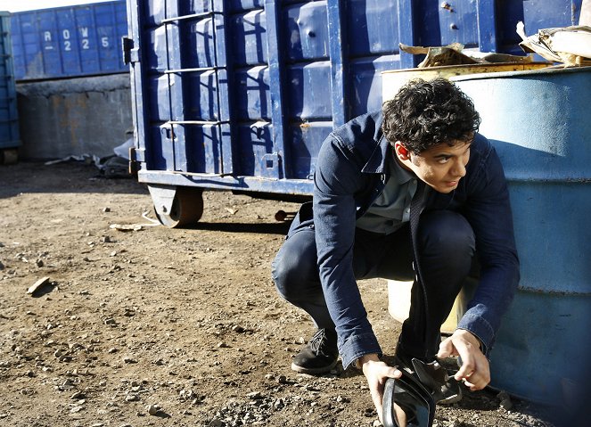 Scorpion - Supermind - Film - Elyes Gabel