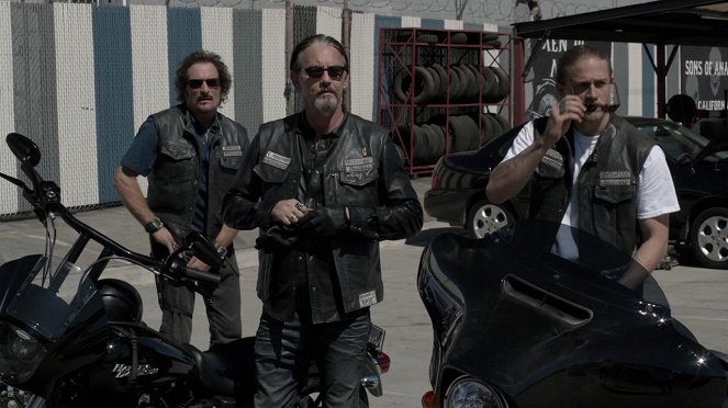 Sons of Anarchy - Suits of Woe - Van film - Kim Coates, Tommy Flanagan, Charlie Hunnam