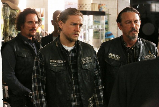 Sons of Anarchy - Red Rose - Van film - Kim Coates, Charlie Hunnam, Tommy Flanagan
