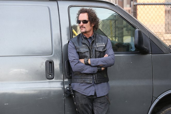 Sons of Anarchy - Red Rose - Photos - Kim Coates