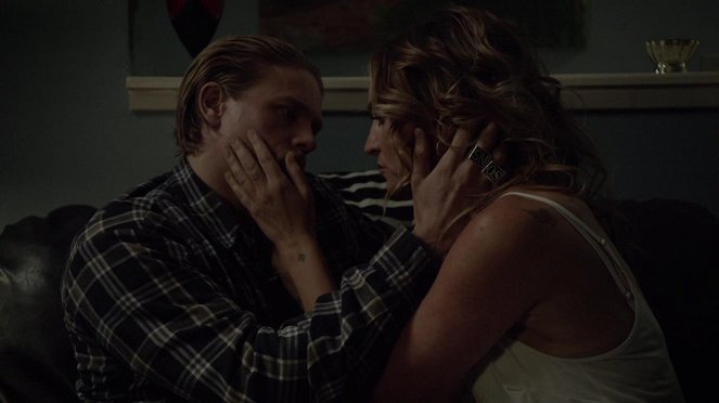 Sons of Anarchy - Ruusutarha - Kuvat elokuvasta - Charlie Hunnam, Drea de Matteo