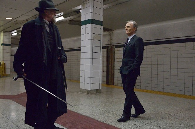 The Strain - For Services Rendered - Do filme