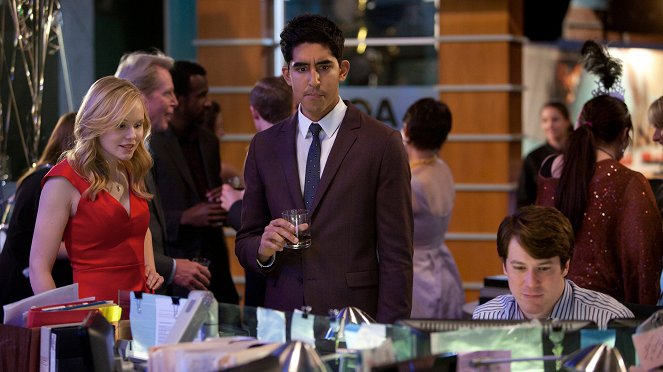 The Newsroom - I'll Try to Fix You - Photos - Alison Pill, Dev Patel, John Gallagher Jr.