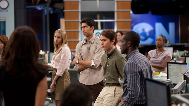 The Newsroom - The Greater Fool - Photos - Dev Patel