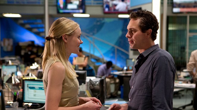 The Newsroom - First Thing We Do, Let's Kill All the Lawyers - Van film - Alison Pill, Thomas Sadoski