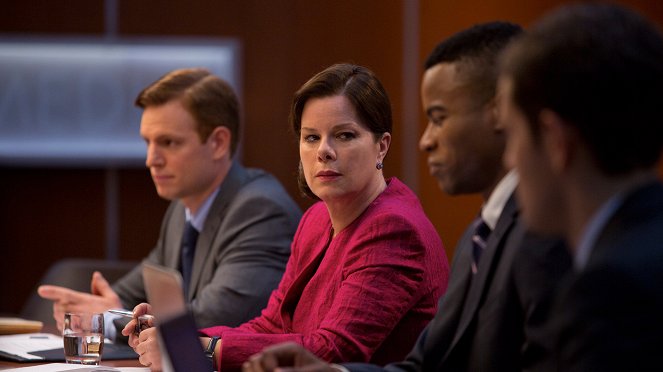 The Newsroom - First Thing We Do, Let's Kill All the Lawyers - Van film - Marcia Gay Harden