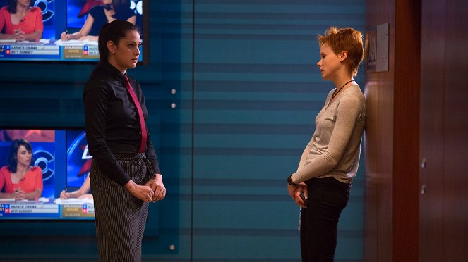 The Newsroom - Election Night: Part II - Photos - Alison Pill