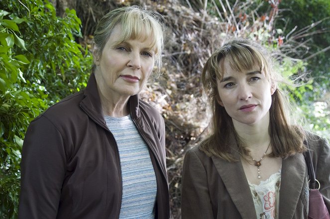 Midsomer Murders - The Animal Within - Photos - Lisa Eichhorn, Emily Woof