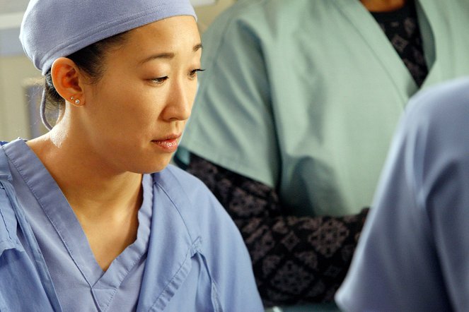 Chirurgové - Marná pomoci snaha – 2. část - Z filmu - Sandra Oh
