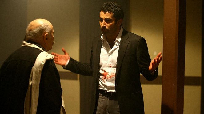 Ezel - Bosszú mindhalálig - Filmfotók - Kenan İmirzalıoğlu