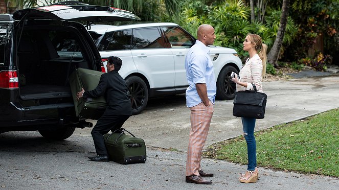 Ballers - Laying in the Weeds - Do filme - Dwayne Johnson, Arielle Kebbel