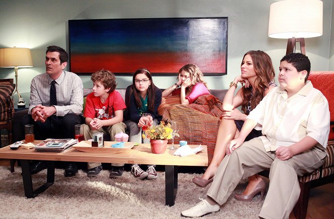 Modern Family - Cuando los niños buenos se vuelven malos - De la película - Ty Burrell, Nolan Gould, Ariel Winter, Sarah Hyland, Sofía Vergara, Rico Rodriguez