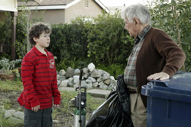 Modern Family - Luke, ich bin dein Nachbar - Filmfotos - Nolan Gould, Philip Baker Hall