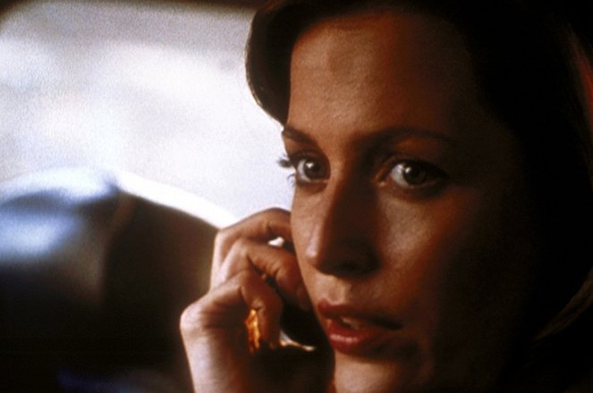 Arquivo X - En Ami - Do filme - Gillian Anderson