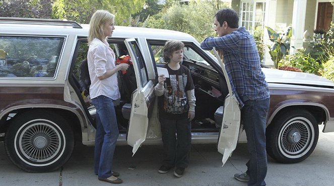 Moderni perhe - Season 2 - The Old Wagon - Kuvat elokuvasta - Julie Bowen, Nolan Gould, Ty Burrell