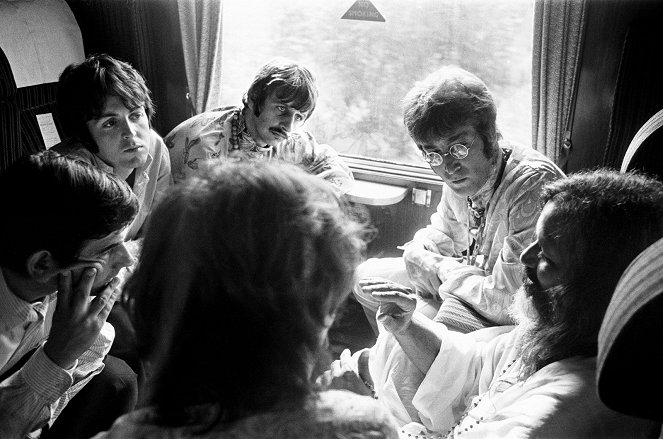 It Was Fifty Years Ago Today... Sgt Pepper and Beyond - Z filmu - Paul McCartney, Ringo Starr, John Lennon, Maharishi Mahesh Yogi