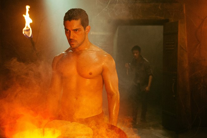 From Dusk till Dawn - In a Dark Time - Kuvat elokuvasta - Wilmer Valderrama