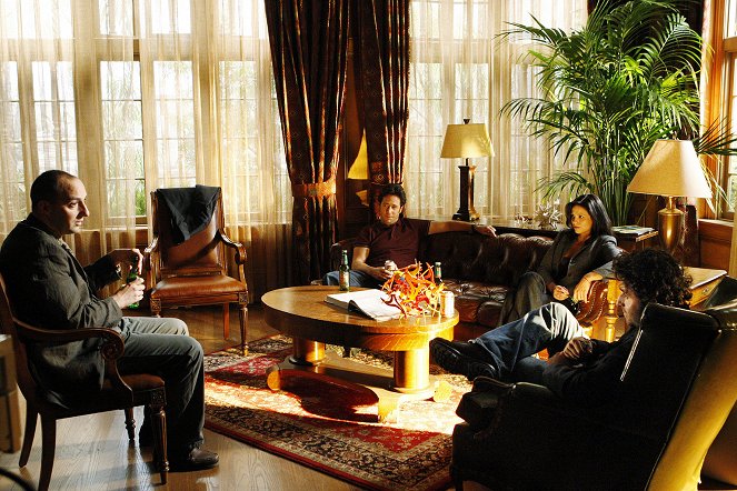 Wzór - Season 6 - Hydra - Z filmu - Tony Hale, Rob Morrow, Navi Rawat, David Krumholtz