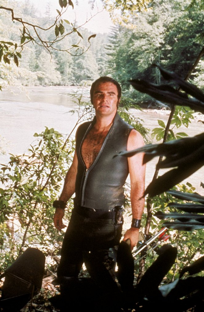 Beim Sterben ist jeder der Erste - Filmfotos - Burt Reynolds