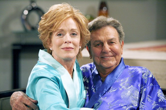 Two and a Half Men - Season 4 - Teddy ist unser Daddy - Filmfotos - Holland Taylor, Mike Connors