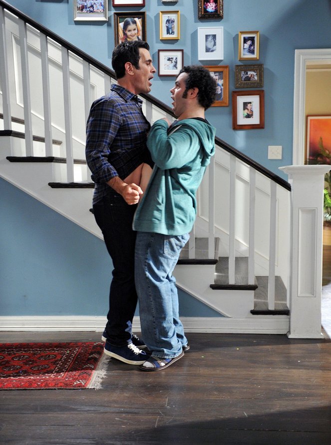 Modern Family - Season 3 - Camerons Kürbisgeschichte - Filmfotos - Ty Burrell, Josh Gad