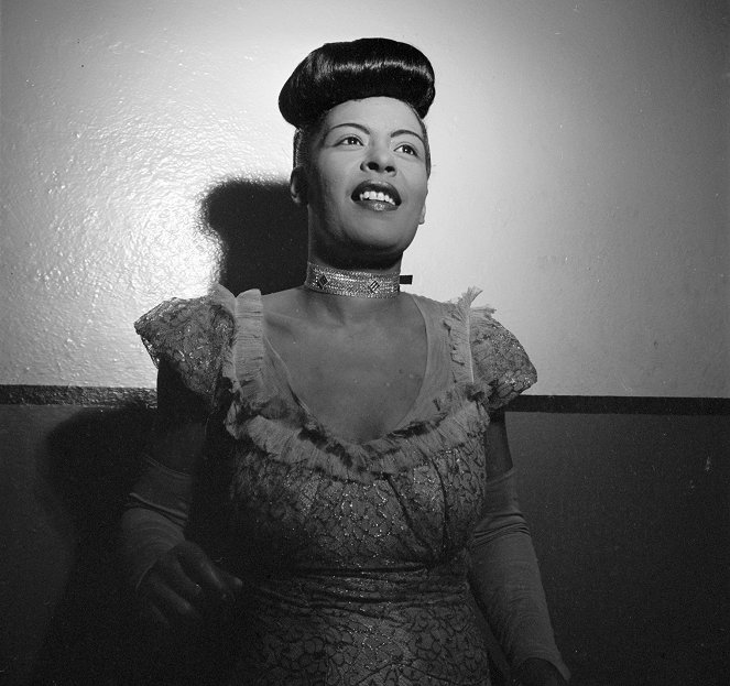 Billie Holiday - A Sensation - Photos - Billie Holiday