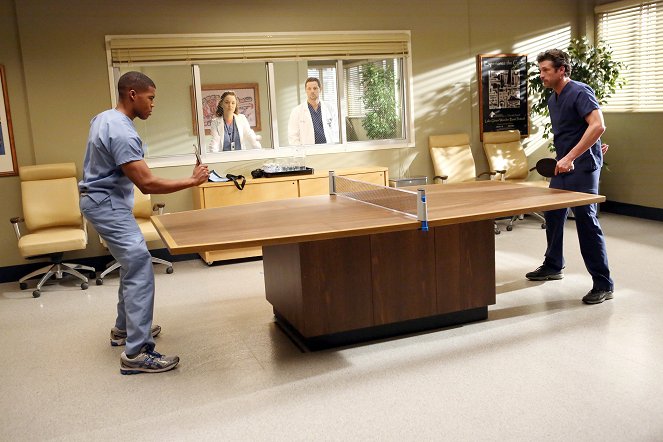 Grey's Anatomy - Season 9 - The End Is the Beginning Is the End - Photos - Gaius Charles, Camilla Luddington, Justin Chambers, Patrick Dempsey