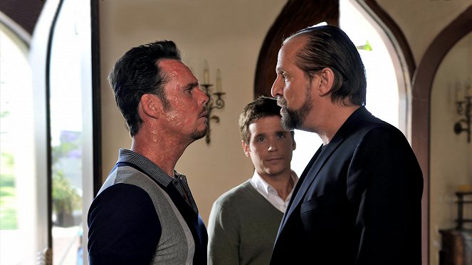 Entourage - Season 6 - Security Briefs - Photos - Kevin Dillon, Kevin Connolly, Peter Stormare