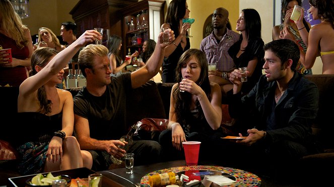 Entourage - Season 7 - Tequila and Coke - Photos - Scott Caan, Adrian Grenier