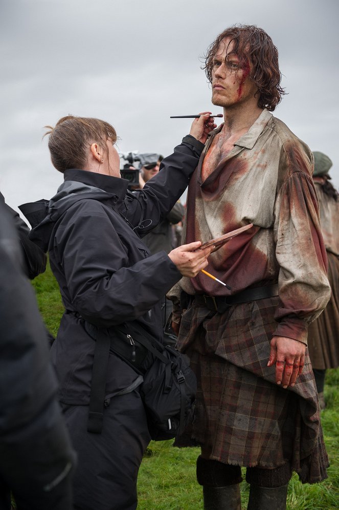 Outlander - Die Highland-Saga - Nach der Schlacht - Dreharbeiten - Sam Heughan