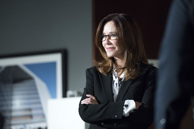 Major Crimes - Season 4 - A Rose Is a Rose - Film - Mary McDonnell