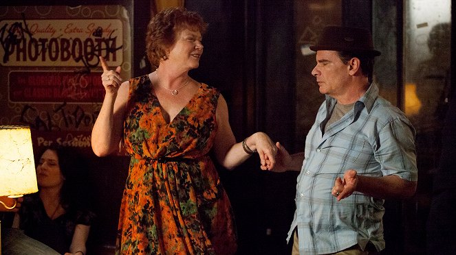 Girls - Season 3 - She Said OK - Photos - Becky Ann Baker, Peter Scolari