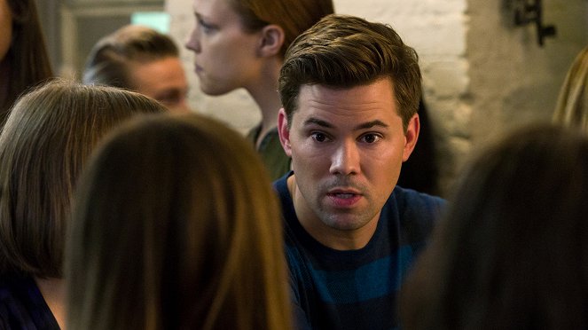 Girls - Close Up - Photos - Andrew Rannells