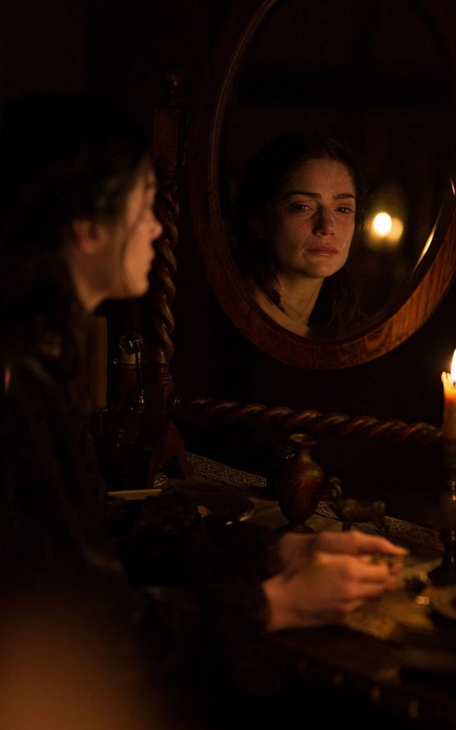 Salem - Ashes to Ashes - Do filme - Janet Montgomery